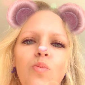 Meet your Posher, Colleen